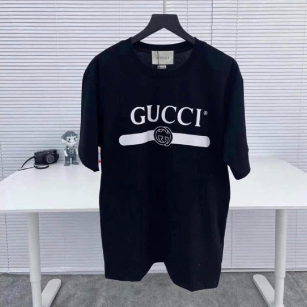 Gucci Black Short Sleeve T-shirt unisex new